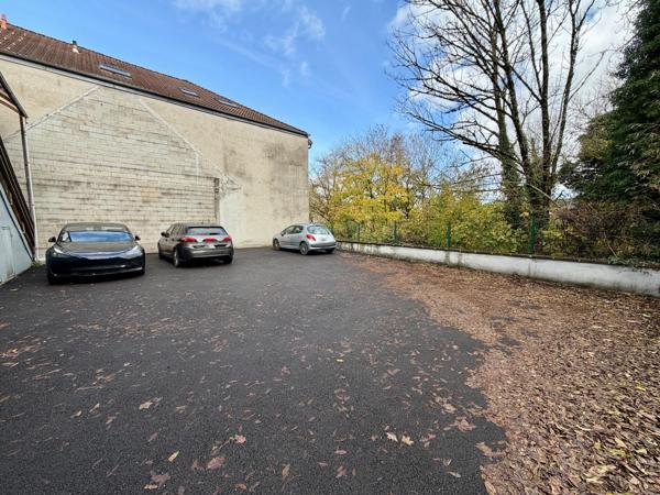 Local commercial 110 m² entièrement rénové – Axe très passant direction Andelnans