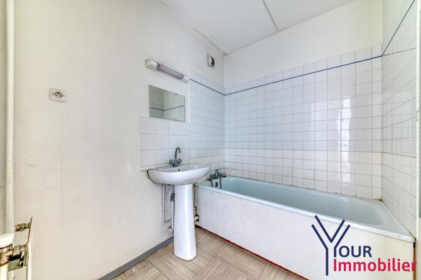 Appartement à vendre, 2 pièces - Vénissieux 69200