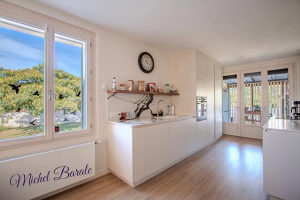 GENAS – PROPRIÉTÉ LUXE & PRESTIGE – 131 M² – SOUS-SOL 100 M² – TERRAIN 1 118 M²