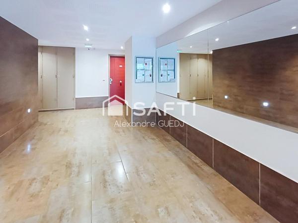STUDIO 24 M² EN REZ DE JARDIN + GARAGE