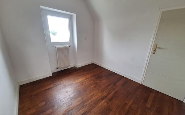 Maison à vendre    6 pièces •  Lanmeur