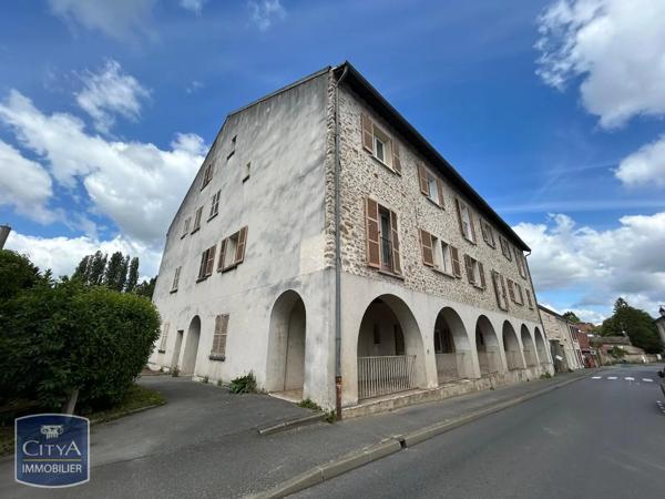 Appartement à louer 2 pièces 45m² Bouray-sur-Juine (91850)