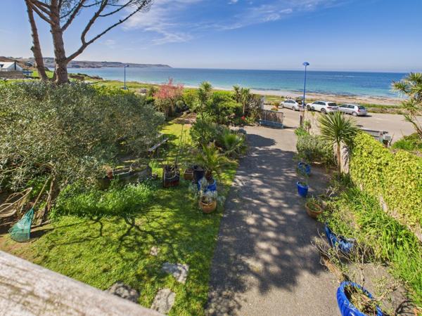 Emplacement d'exception face à la mer