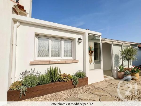 Maison à vendre  4 pièces - 75,34 m 2   ST GILLES CROIX DE VIE  - 85