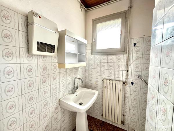 Maison à vendre  4 pièces - 75,34 m 2   ST GILLES CROIX DE VIE  - 85