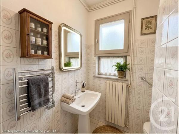 Maison à vendre  4 pièces - 75,34 m 2   ST GILLES CROIX DE VIE  - 85
