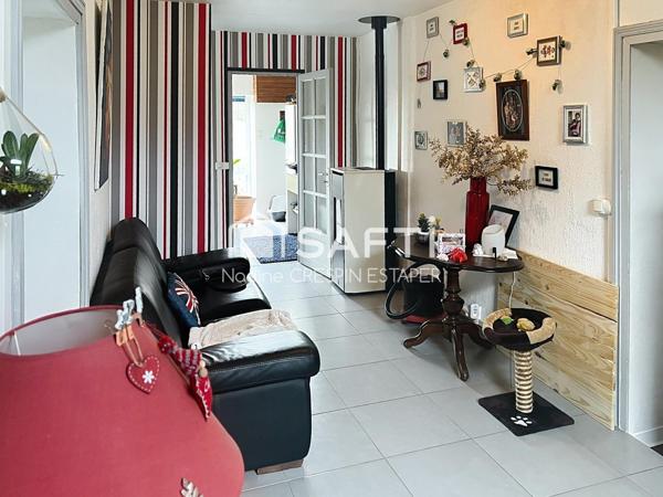 Lafrançaise belle maison de Caractère composée de 8 pièces et dépendances