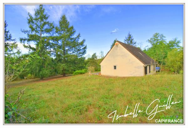 Dpt Cher (18), à vendre CULAN maison P6 de 145,2 m² - Terrain de 3 110,00 m² - Plain pied