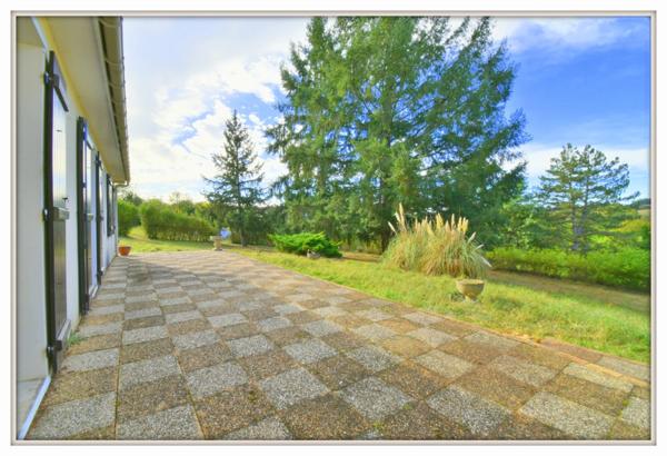 Dpt Cher (18), à vendre CULAN maison P6 de 145,2 m² - Terrain de 3 110,00 m² - Plain pied