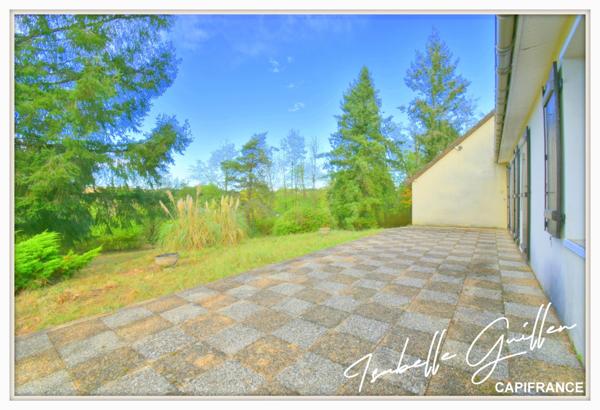 Dpt Cher (18), à vendre CULAN maison P6 de 145,2 m² - Terrain de 3 110,00 m² - Plain pied