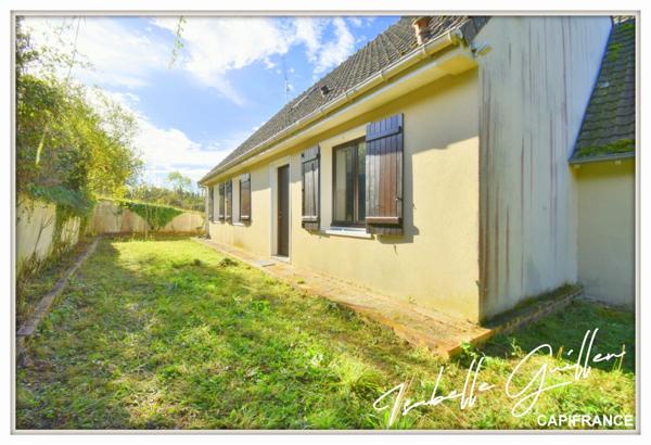 Dpt Cher (18), à vendre CULAN maison P6 de 145,2 m² - Terrain de 3 110,00 m² - Plain pied