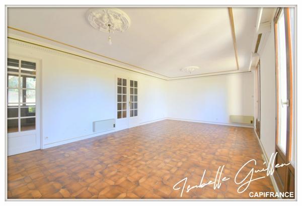 Dpt Cher (18), à vendre CULAN maison P6 de 145,2 m² - Terrain de 3 110,00 m² - Plain pied