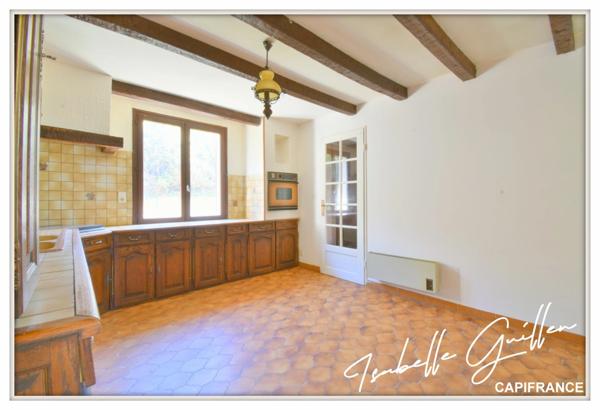 Dpt Cher (18), à vendre CULAN maison P6 de 145,2 m² - Terrain de 3 110,00 m² - Plain pied