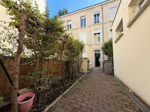 Appartement Cosy au calme en fond de cour