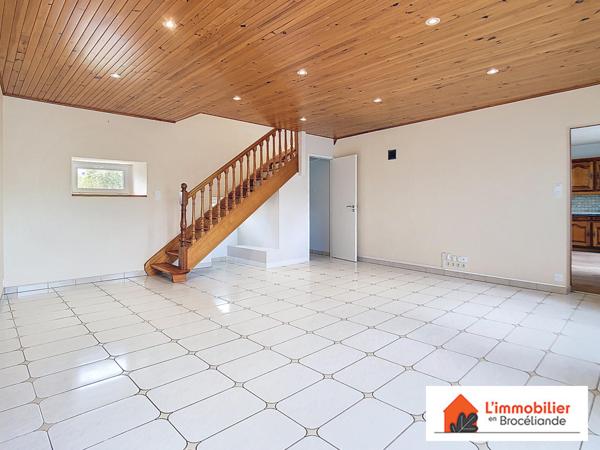 Grande maison à louer en centre de Guer