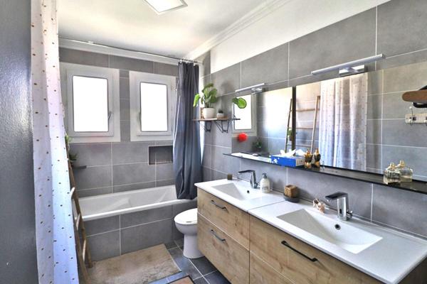 Villa Type 4 de plain pied de 114m² avec piscine Bali sur un terrain de 398m²