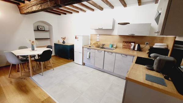 MAISON MEUBLEE A VILLEGAILHENC