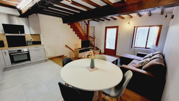 MAISON MEUBLEE A VILLEGAILHENC