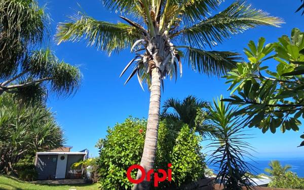 Maison à vendre    6 pièces • 118 m2 Saint-Leu