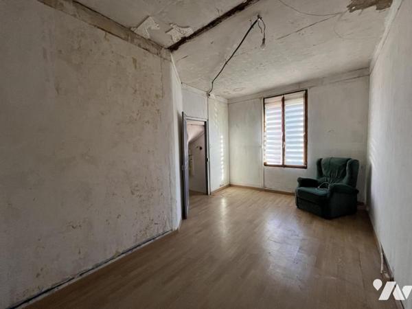 Maison de ville à rafraichir à Ardon (02000 LAON)