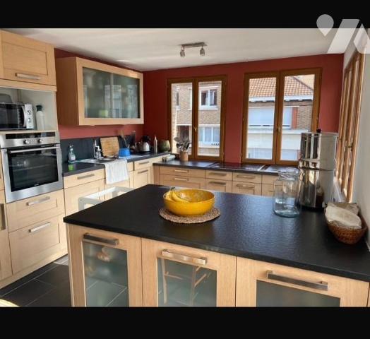 LAMBERSART appartement individuel T3 en duplex