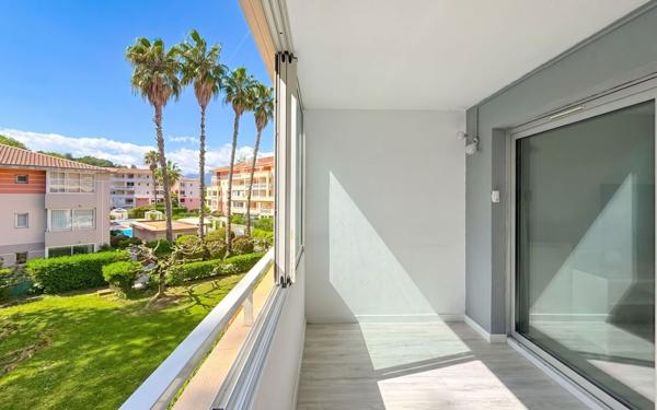 Appartement à vendre    2 pièces • 27,51 m2 Cagnes-sur-Mer