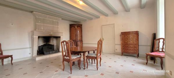 Saintes (17100) PROPRIETE DE 257 M² EN CENTRE VILLE