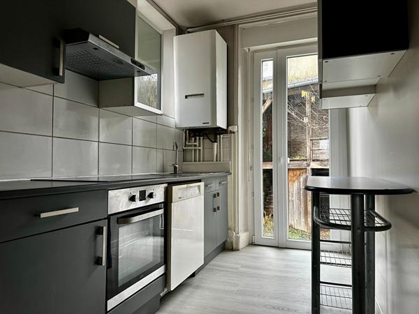 Appartement T3 - Jardin - Emplacement de parking