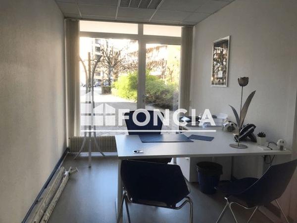 Location Local commercial 4 pièces 46.7 m² - 3 AVENUE SAINT-FRANCOIS DE SALES Thonon-les-bains 74200