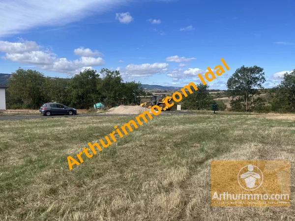 Vente                                                      Terrain
                        
                                         730 m2                     à Buzeins