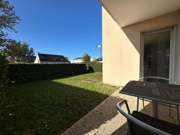 Appartement à vendre à Vannes T2 avec terrasse, jardin et place de parking !