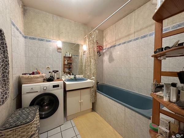 Appartement à vendre à Vannes T2 avec terrasse, jardin et place de parking !