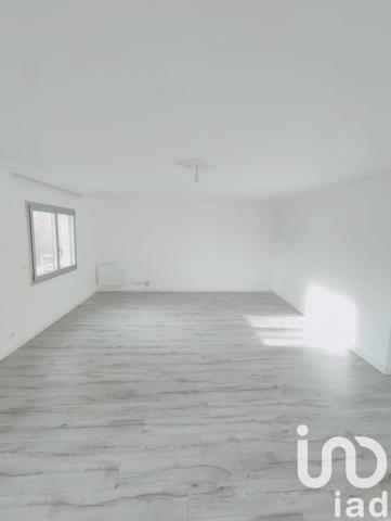 Appartement 3 pièces de 66 m² à Eaubonne (95600)