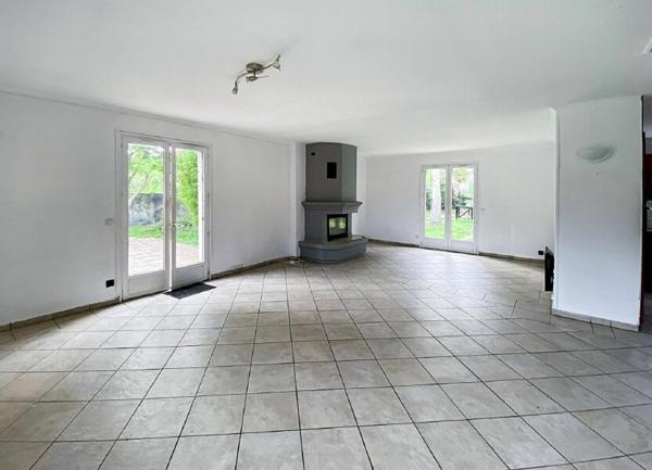 Maison à vendre    8 pièces • 176,53 m2 Mantes-la-Jolie