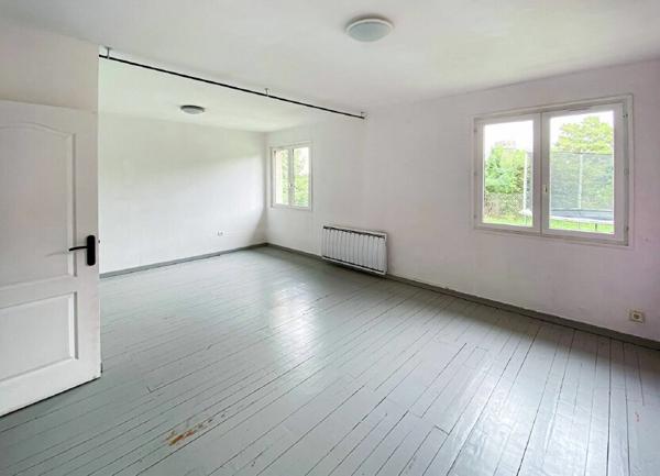 Maison à vendre    8 pièces • 176,53 m2 Mantes-la-Jolie