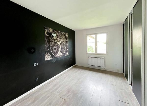 Maison à vendre    8 pièces • 176,53 m2 Mantes-la-Jolie