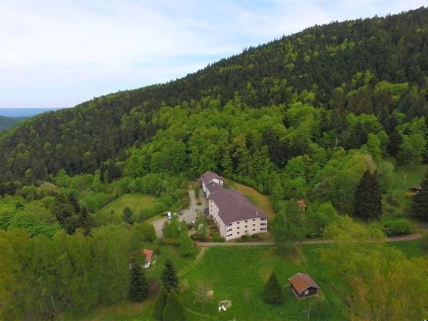 Immeubles 5000 m2 sur 4 ha Murbach