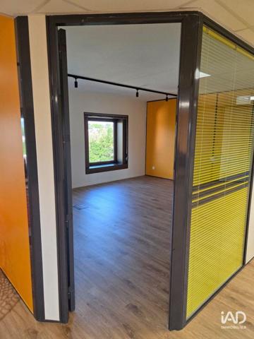 Location local d’activité 22 m² Écully