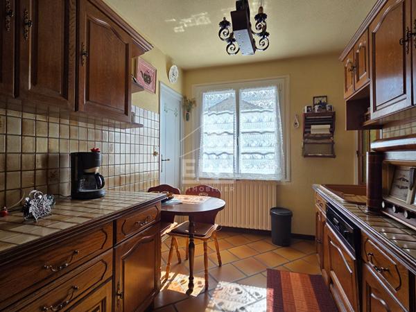 Maison Argeles Gazost 8 pièces 151.09 m2