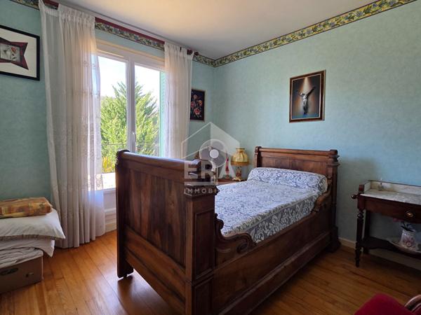 Maison Argeles Gazost 8 pièces 151.09 m2