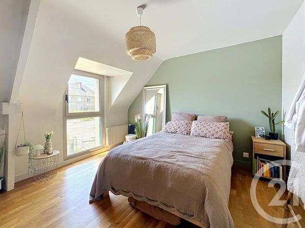 Maison à vendre  6 pièces - 168,21 m 2   TINTENIAC  - 35