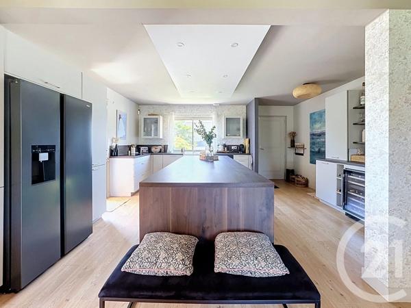Maison à vendre  6 pièces - 168,21 m 2   TINTENIAC  - 35
