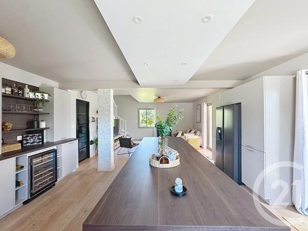 Maison à vendre  6 pièces - 168,21 m 2   TINTENIAC  - 35