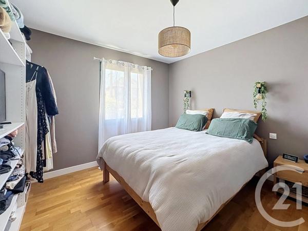 Maison à vendre  6 pièces - 168,21 m 2   TINTENIAC  - 35