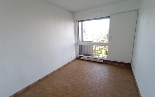 Appartement à vendre    4 pièces • 75,51 m2 Créteil