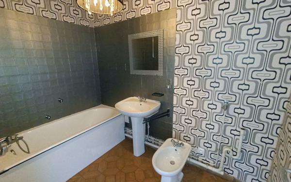 Appartement à vendre    4 pièces • 75,51 m2 Créteil