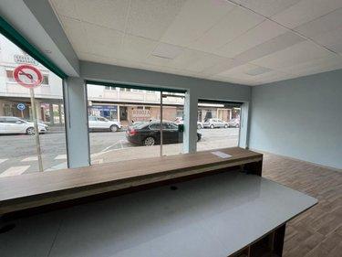 Fonds et/ou murs commerciaux à vendre à Lisieux dans le Calvados (14100), ref : 14058-1544