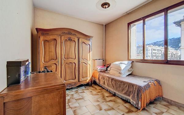 Appartement à vendre    3 pièces • 63,37 m2 Nice