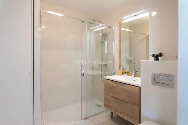 Location                                                      Appartement
                        
                     2 pièces                      42 m2                     à Villeneuve-Loubet