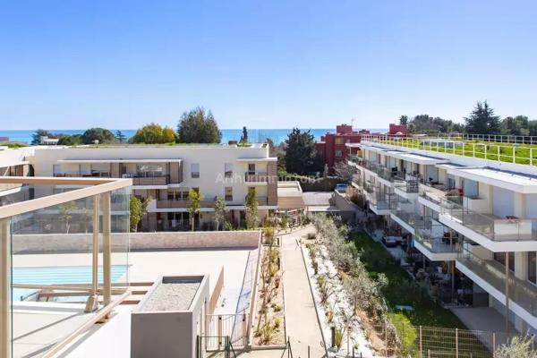 Location                                                      Appartement
                        
                     2 pièces                      42 m2                     à Villeneuve-Loubet
